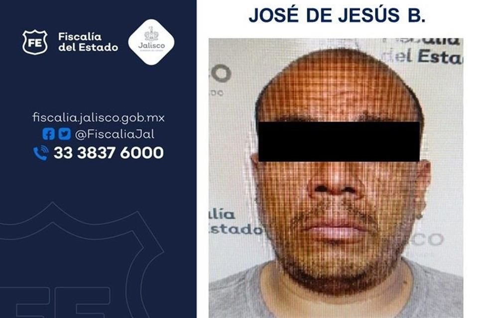 La Fiscalía del Estado lo identificó la mañana de este martes como José de Jesús B., un equipo de la Fiscalía lo imputó ante un juez por robo calificado, por hechos registrados el 26 de mayo de 2022.