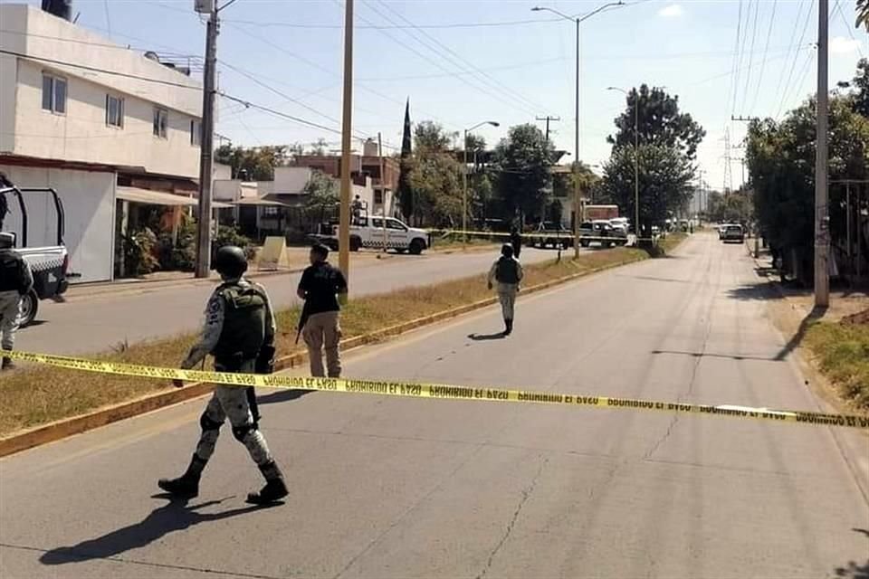 En el ataque, una mujer que acompañaba a Hernández Hernández resultó lesionada.