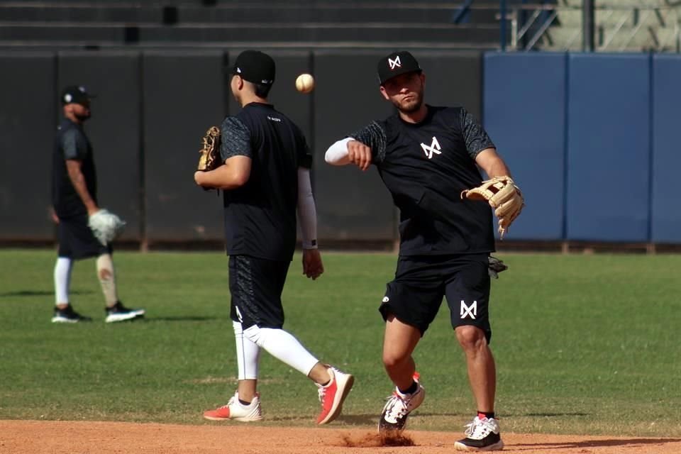 Entrenamiento de México (Cañeros de Los Mochis), previo a su debut en la Serie del Caribe Caracas 2023.