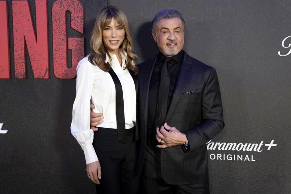 El actor Sylvester Stallone anunció que lanzará un reality show donde mostrará cómo es su vida real junto a su familia.