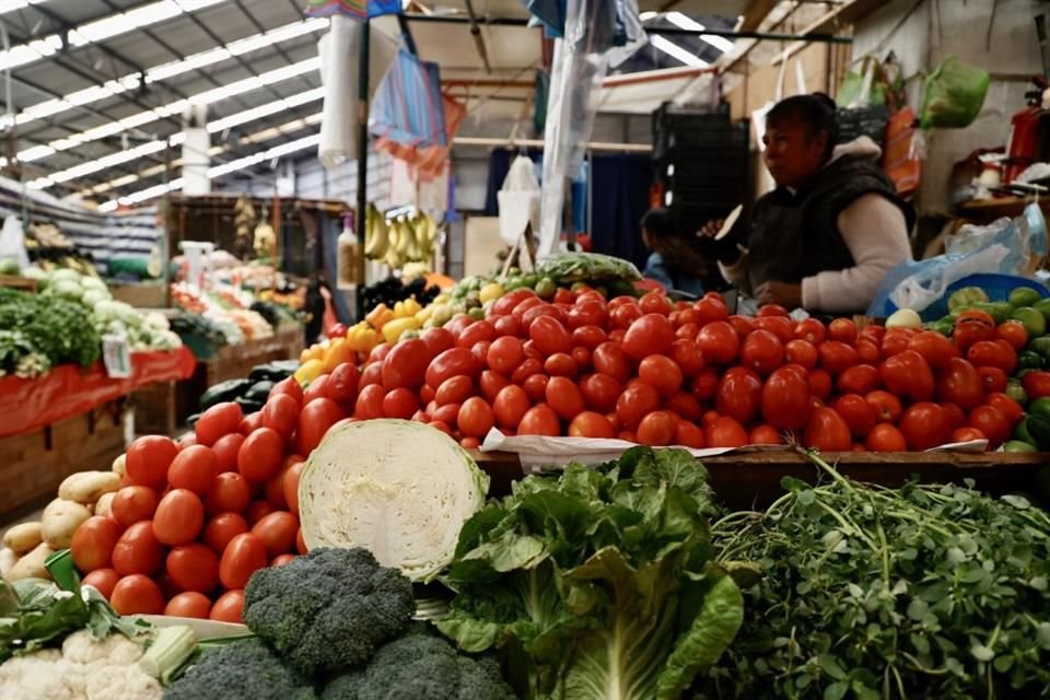 Inflación anual en México fue de 7.94% en primera quincena del año.