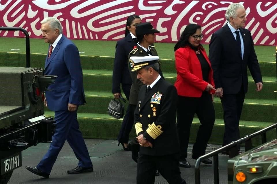 López Obrador mencionó ayer que no cofía en la Corte y que la presidenta llegó gracias a él. <br><br>'La señora presidenta de la Corte, para hablar en plata, está por mí de presidenta', sostuvo.