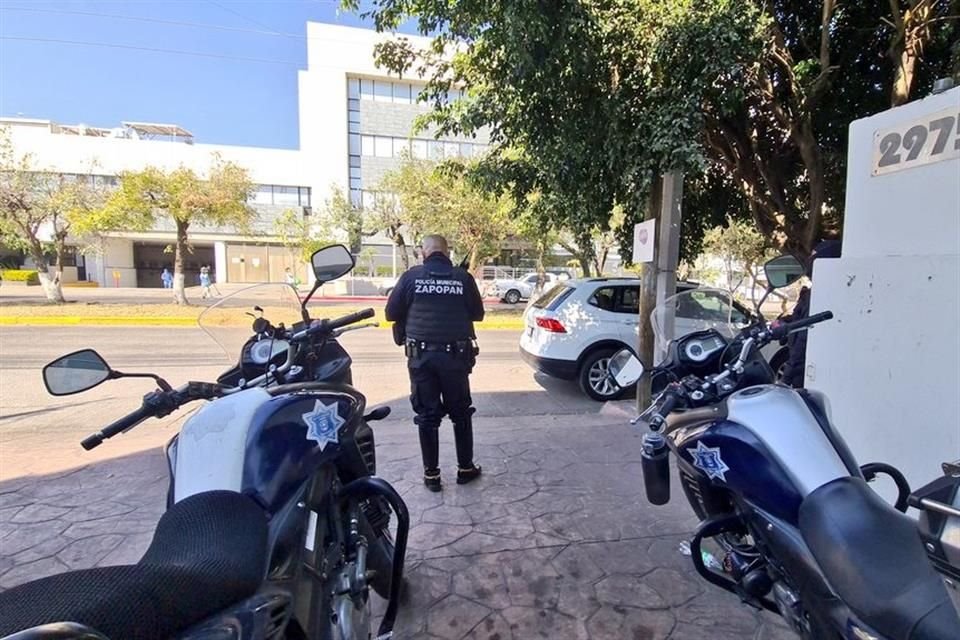 Alejandro O. llegó por su cuenta a un hospital privado en la Colonia Prados Providencia, tenía lesiones en ambas muñecas y presuntamente intentó quitarse la vida.