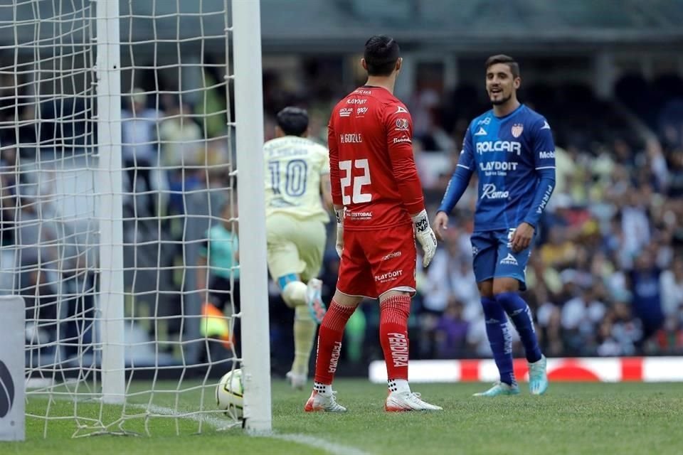 Valdés abrió el marcador.