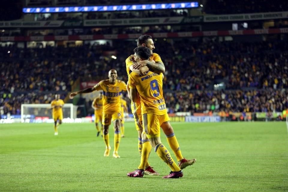 André-pierre Gignac aumentó su cuota ante Pumas, su 'cliente favorito'.