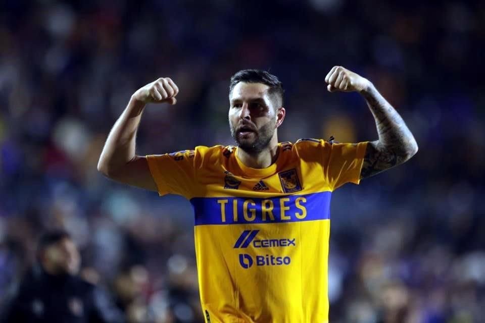 Gignac redondeó la noche con su doblete y llegó a 180 con los Tigres.