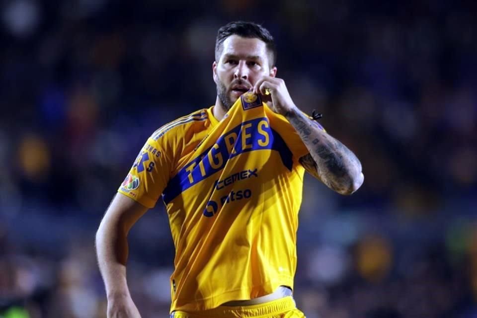Gignac redondeó la noche con su doblete y llegó a 180 con los Tigres.