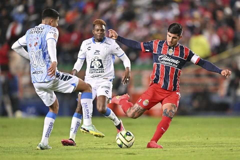 Las Chivas registran 9 de 18 puntos en disputa en la Liga MX.