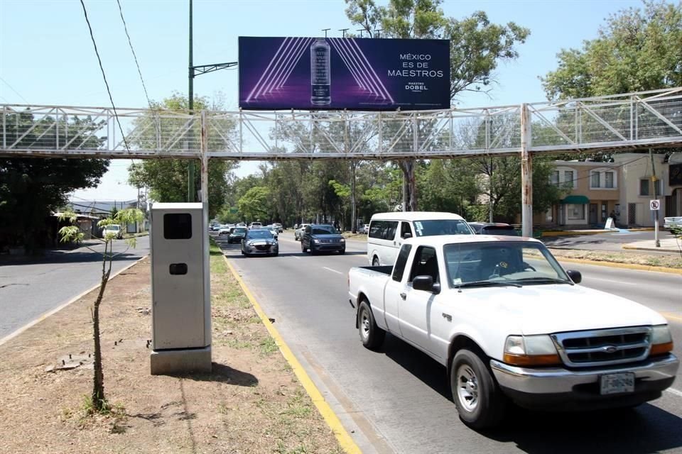 Aunque hay más tráfico en GDL eso no detiene a los 'correcaminos', pues las fotoinfracciones incrementaron 20.27 por ciento de 2021 a 2022.