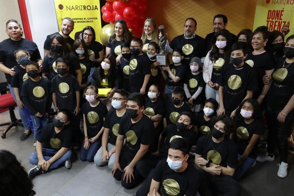 Actualmente, Nariz Roja está a 100 de abasto de medicamento para niños con cáncer.