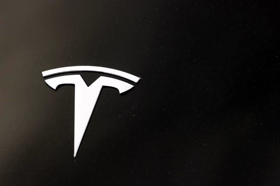 Empleados de Tesla dicen que buscan mejores salarios y seguridad laboral junto con una reducción de las presiones de producción que, según dicen, han sido perjudiciales para su salud.
