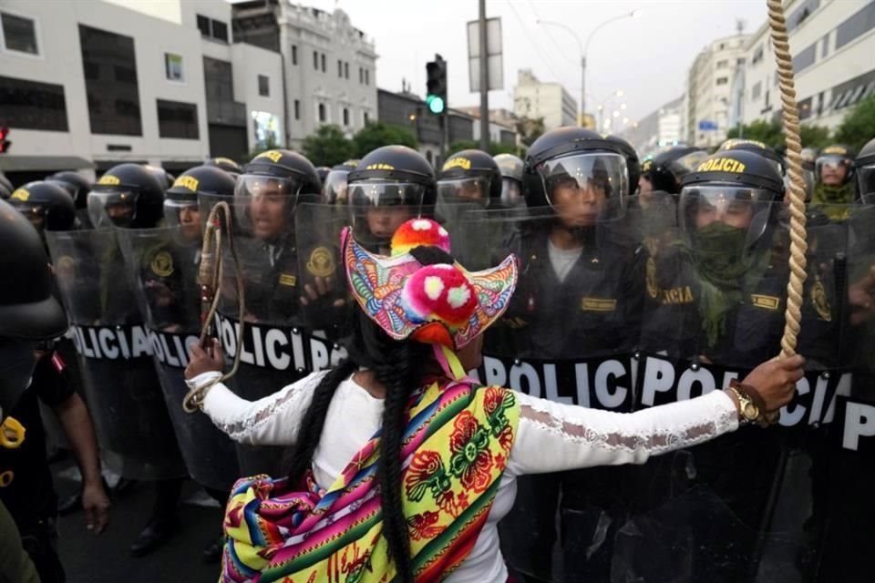 AI mostró evidencia de abusos y violaciones a los derechos humanos en las protestas.