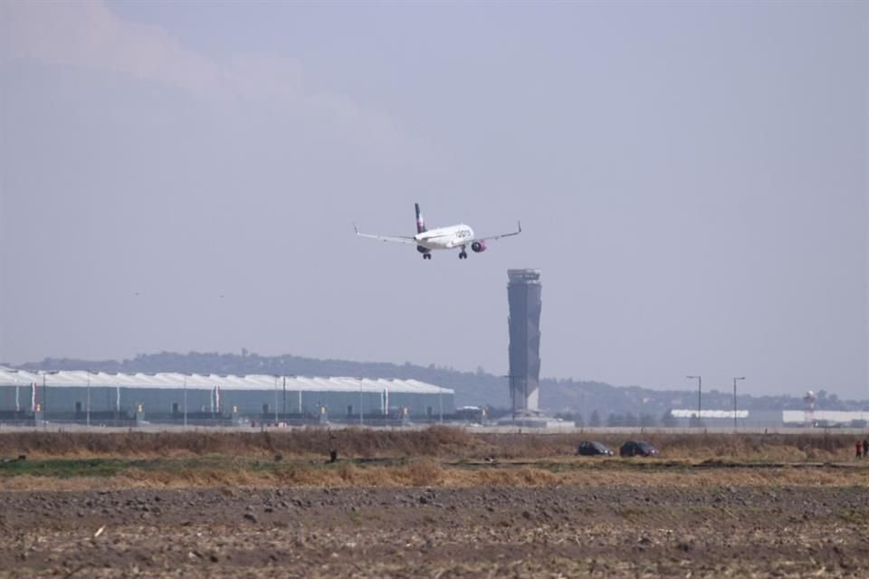 Especialistas afirmaron que para que las operaciones del AIFA despeguen, es necesario que México recupere Categoría 1 en seguridad aérea.