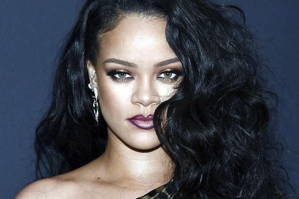 Rihanna llegará a los Premios Óscar para interpretar la canción 'Lift Me Up' que realizó para el filme 'Pantera Negra'.