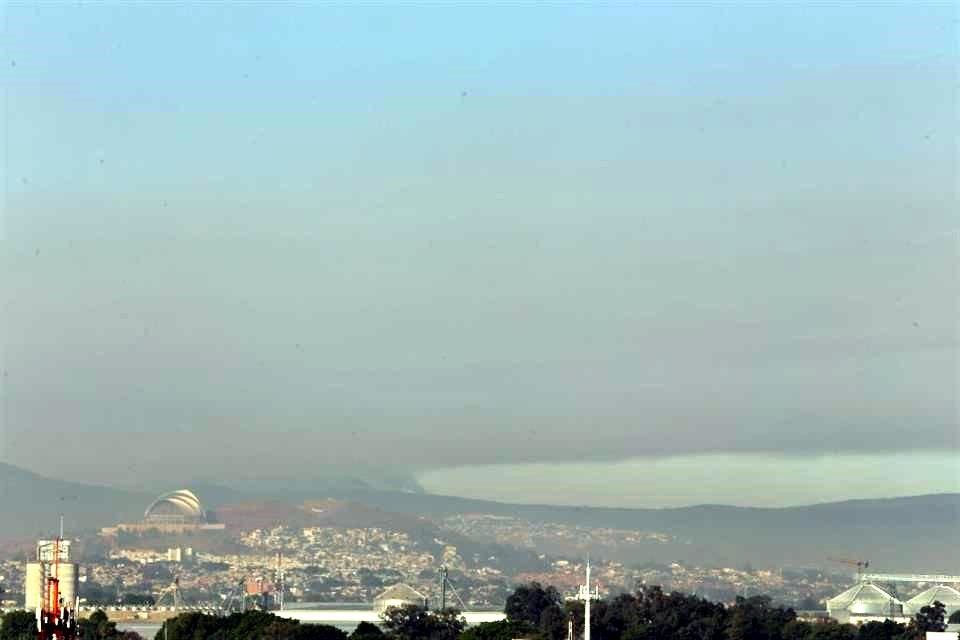 La contaminación es visible incluso desde la zona de Álamo Industrial.