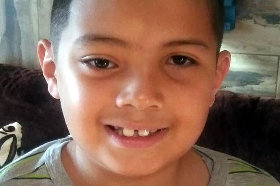Steven Gerard Silva Calderón tiene 8 años de edad.
