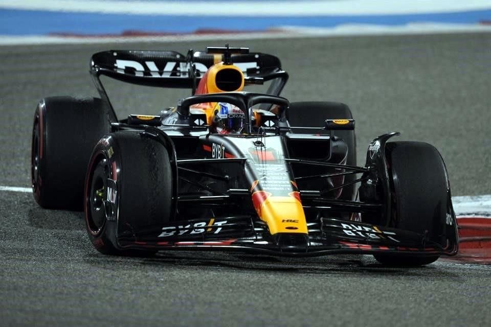 Max Verstappen no tuvo rival en el Gran Premio de Bahréin.