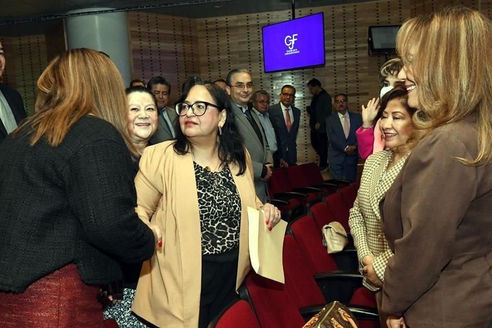 La Ministra recorrió instalaciones de los órganos jurisdiccionales del edificio sede de San Lázaro.