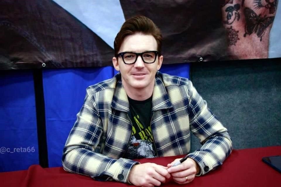 Drake Bell está de visita en Monterrey con motivo de su participación en La Conve, realizada en Cintermex.