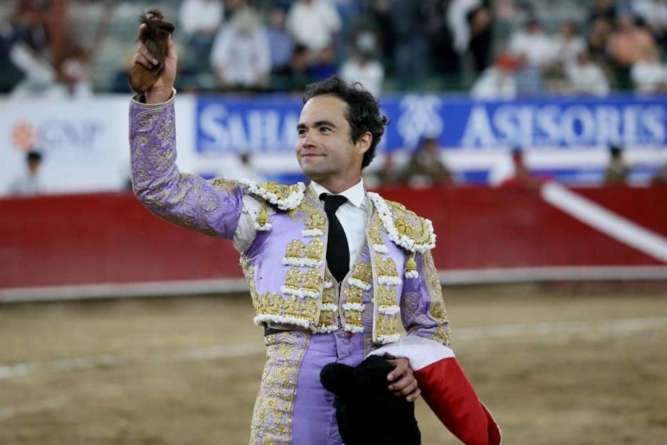 Juan Pablo Sánchez durante la quinta corrida de la Feria de Aniversario 2023 de la Plaza de Toros Nuevo Progreso.