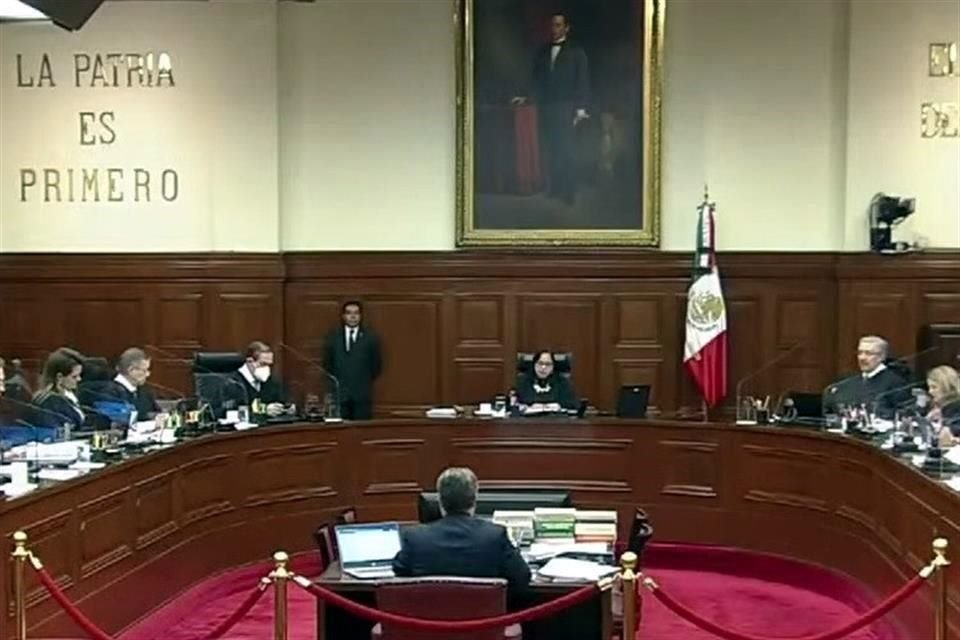 La Suprema Corte eliminó el candado que impediría la elegibilidad de aspirantes presidenciales por acumular sanciones del TEPJF.