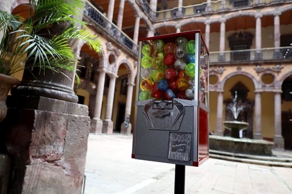 Rituales Futuros, una exposición colaborativa impulsada por la poeta Rocío Cerón, se presentará en el Patio Central del Edificio Arróniz.