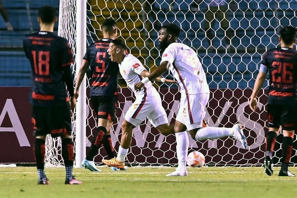 Aunque Atlas terminó el primer tiempo empatando a un gol, tras la segunda parte el marcador fue de 4-1.