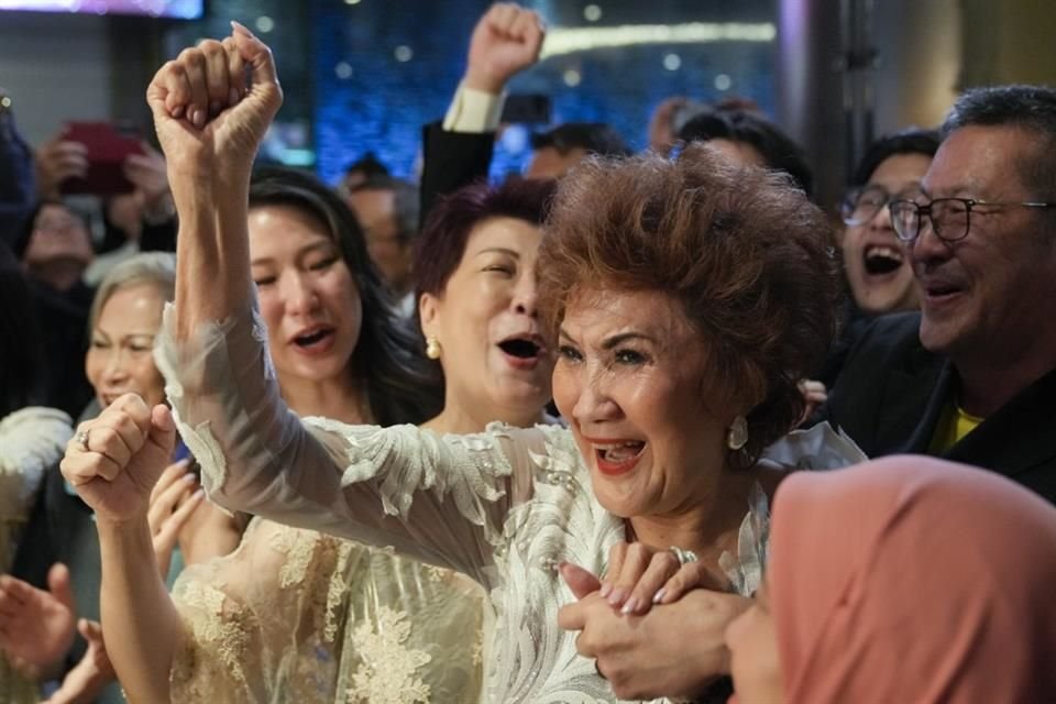 La madre de Michelle Yeoh dijo estar orgullosa de su hija tras su triunfo como Mejor Actriz en los premios Óscar.