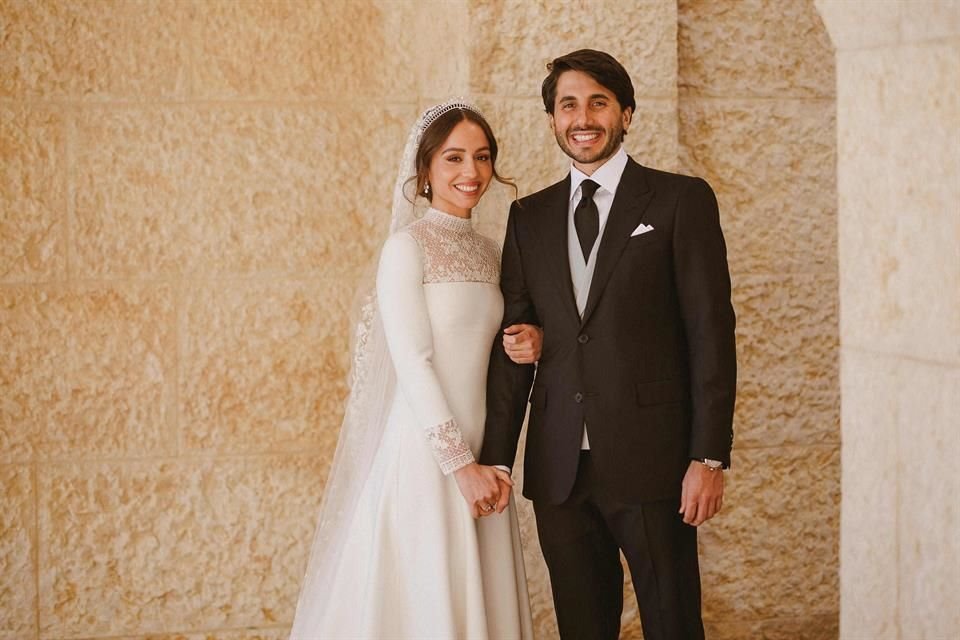 La Princesa Iman de Jordania contrajo matrimonio con un financiero venezolano de origen griego; la boda se realizó en el Palacio Real.