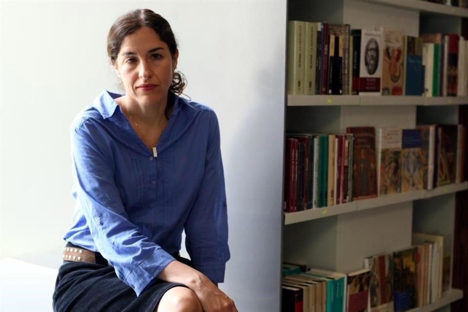 La escritora mexicana Guadalupe Nettel fue nominada al Premio Booker Internacional por su novela 'La hija única'.