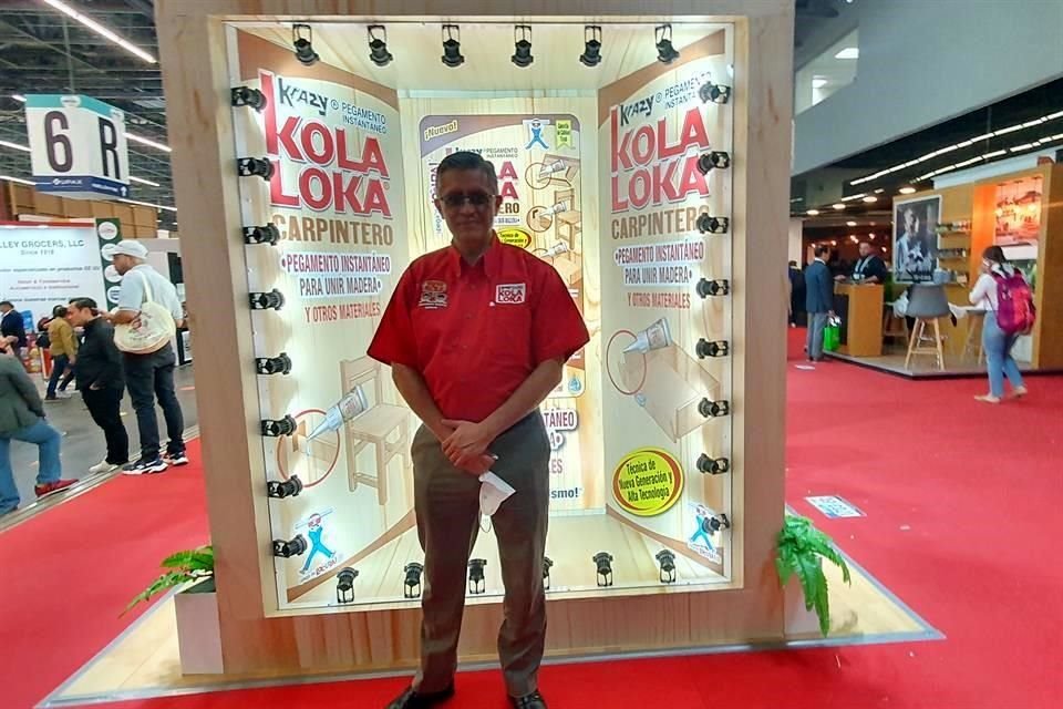 Juan Ramírez, gerente de Exportaciones en Industrias KolaLoka.