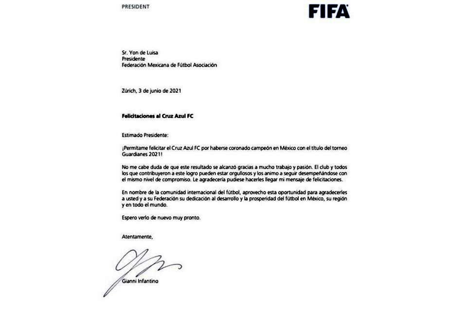 La FIFA felicitó a Cruz Azul.
