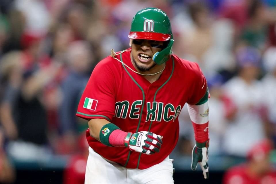 Isaac Paredes empezó la remontada mexicana.