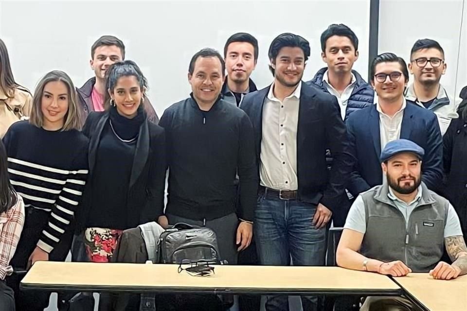 El senador de Movimiento Ciudadano, Clemente Castañeda, tras participar en una charla con estudiantes de la Universidad de Columbia de Nueva York.