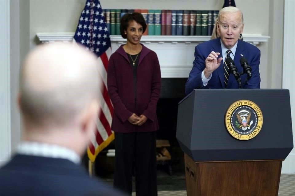 Republicanos urgieron a Biden confrontar a AMLO por terminal marítima en QR.