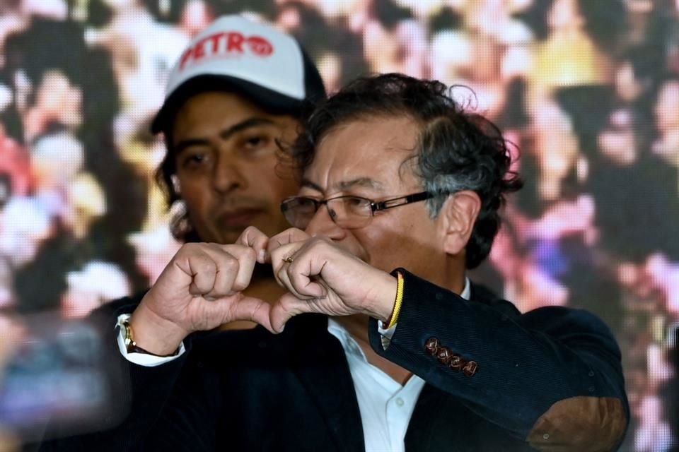 La Fiscalía de Colombia anunció que investiga al hijo mayor del Presidente Gustavo Petro.