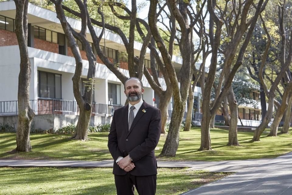 Alexander Zatyrka, Rector del ITESO, anunció las Jornadas por La Paz del 28 al 30 de marzo.