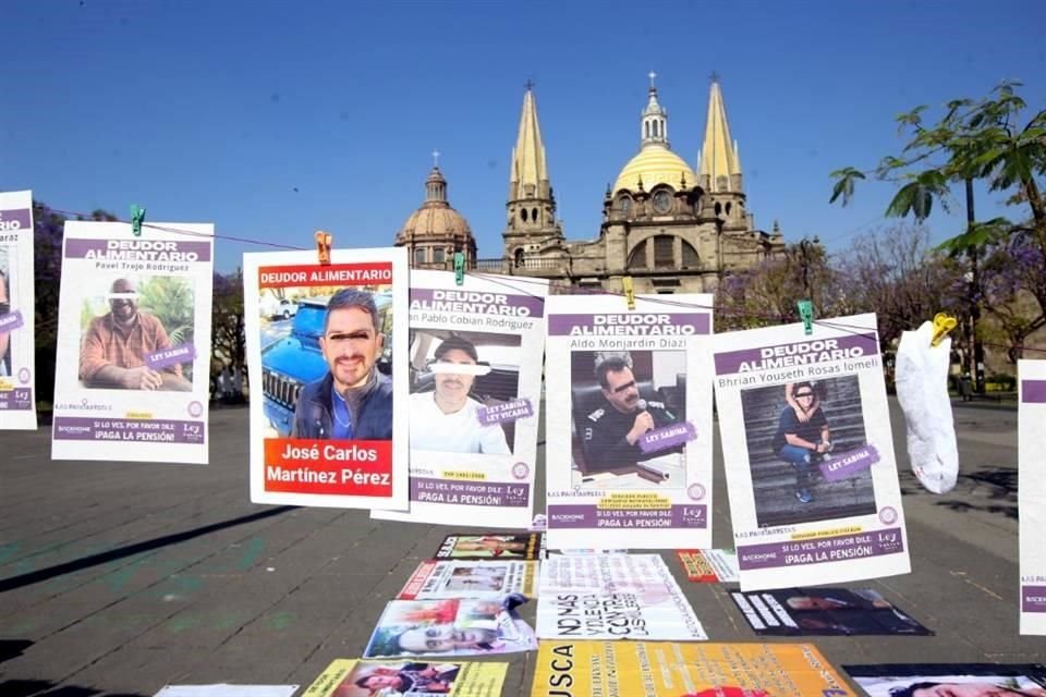 Por cada madre soltera que sostiene a su familia existe un padre ausente que no se responsabiliza de los gastos de sus hijos.