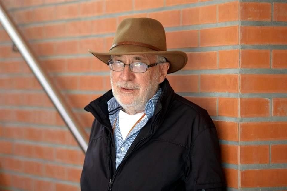 El poeta Javier Sicilia estará en la Ciudad ofrecer la charla 'El Relato de las Víctimas, una Forma de la Resistencia', este 1 de abril.