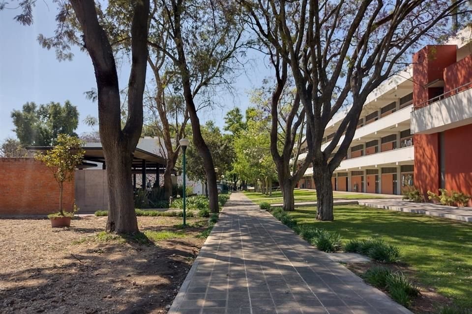 El ITESO obtuvo una concesión para tener una estación de radio en el cuadrante 95.1, lo que le permitirá tener un espacio de divulgación de su labor cultural, educativa, social y científica.