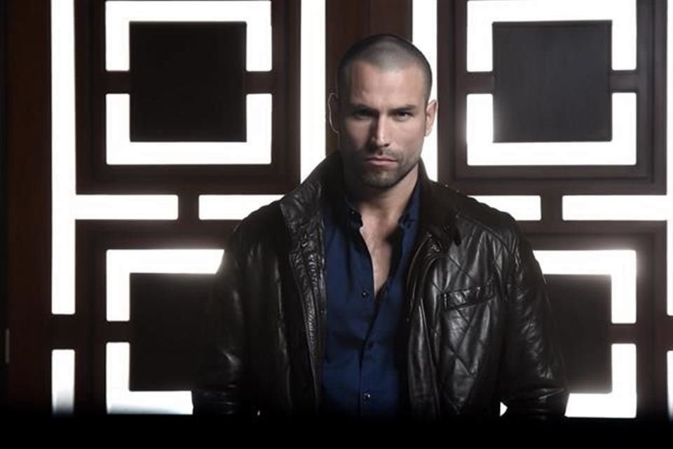 Rafael Amaya regresa a Telemundo