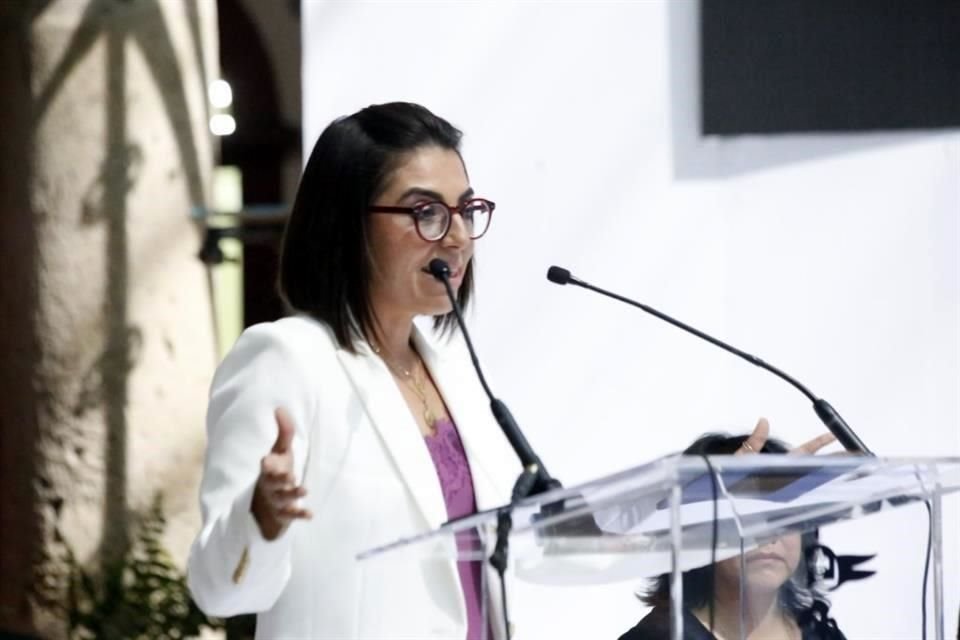 La diputada Mirelle Montes encabezó el 31 de marzo el Primer Congreso Nacional de Presidentas y Presidentes de los Congresos Locales realizado en Jalisco.