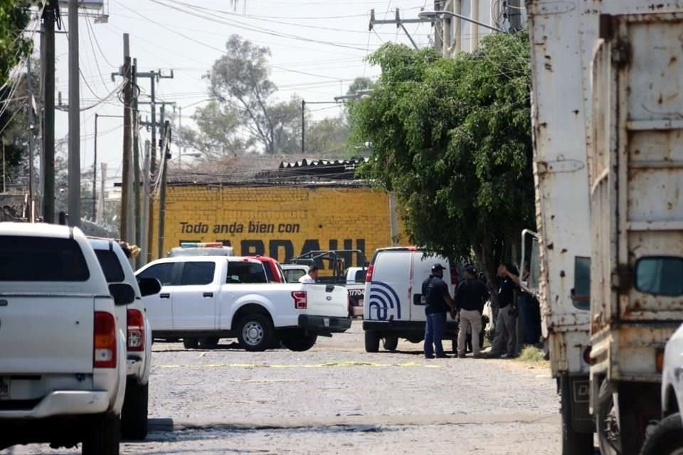 Un hombre fue asesinado a balazos la tarde de este lunes en calles de la Colonia Paseo de los Lagos, en Tlaquepaque.