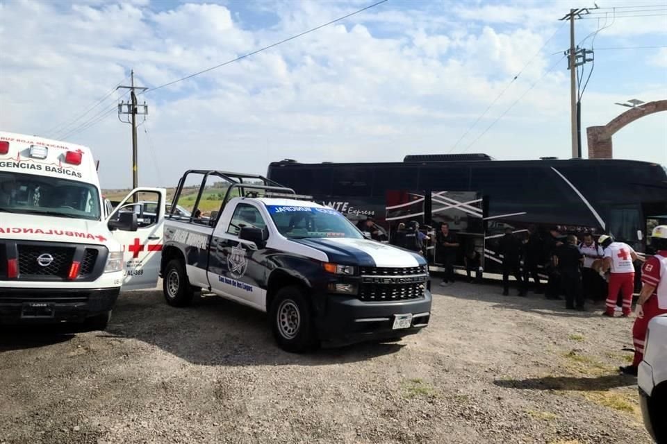 Los hechos sucedieron hoy en la Carretera San Juan de los Lagos-Encarnación de Díaz, a la altura de la localidad de Santa María Transportina, en San Juan de los Lagos.