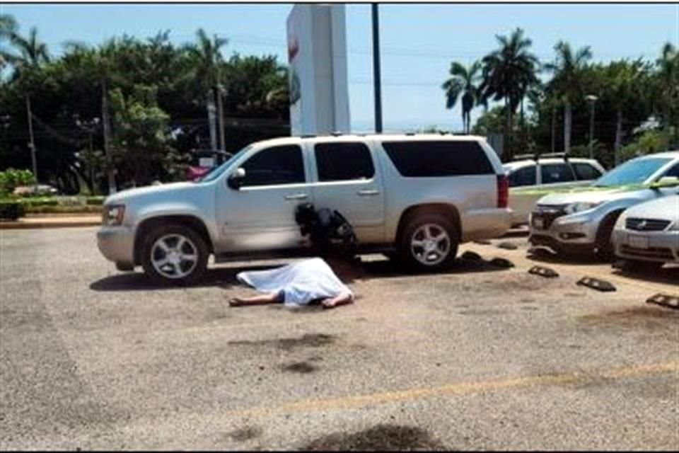 Un hombre fue asesinado por sujetos armados en la Zona Diamante de Acapulco, en Guerrero.