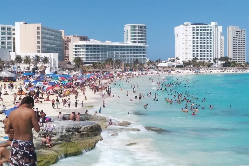 Para los empresarios del sector turismo no hay espacio para que las fuerzas armadas sigan haciendo labores dentro de la industria.
