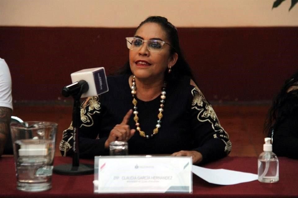 La diputada de Morena en el Congreso de Jalisco, Claudia García Hernández, propuso que en el Estado se establezca mayor 'mordaza'.