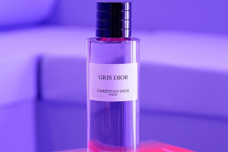 La fragancia estrella Gris Dior, de La Collection Privée.