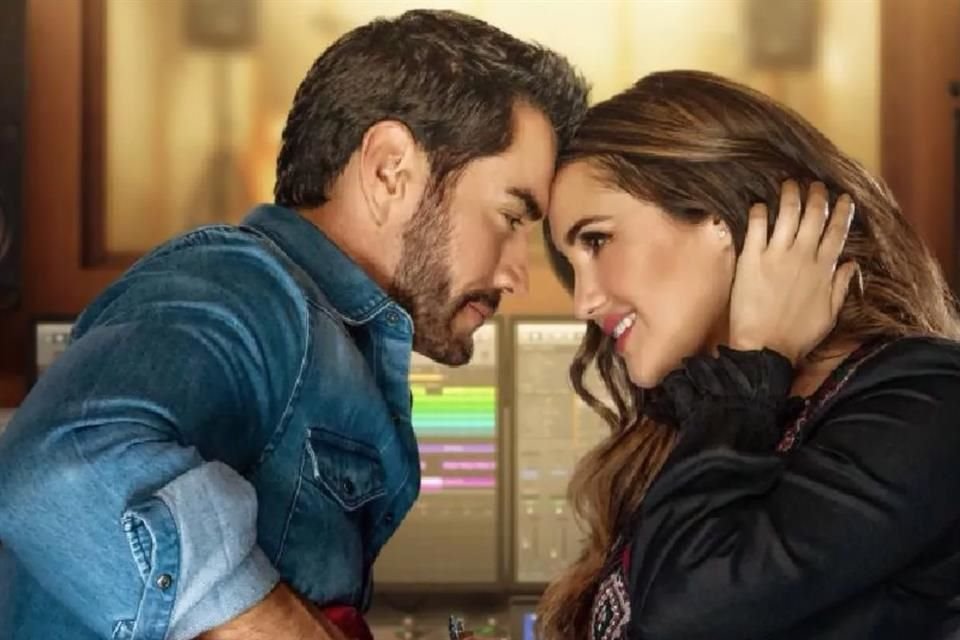 Retornó a la TV con el melodrama 'Pienso En Ti', que protagoniza con David Zepeda.