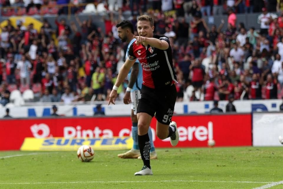Julio Furch volvió a marcar.